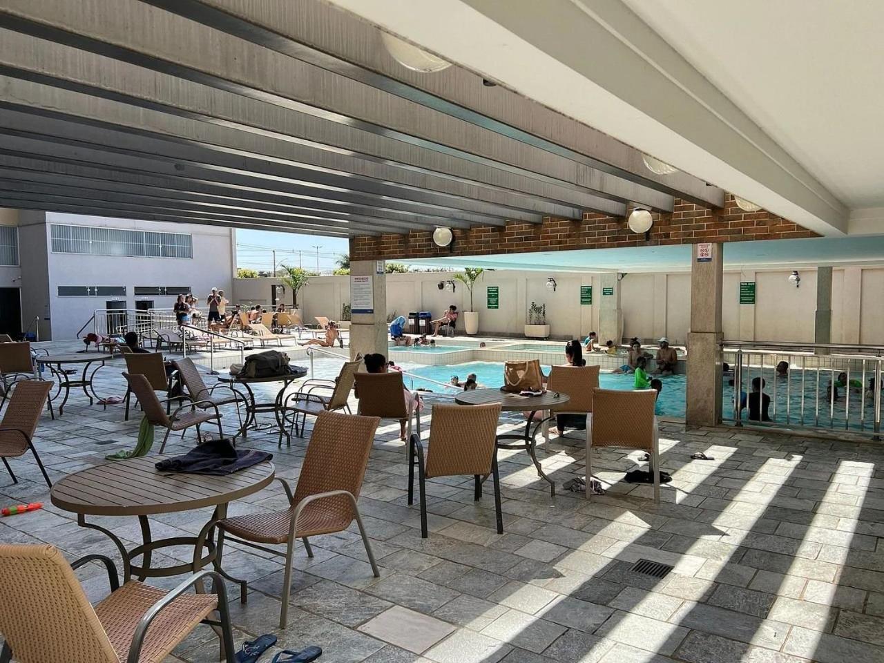 Piazza Diroma Com Acesso Ao Acqua Park Em Калдас Новас Екстериор снимка